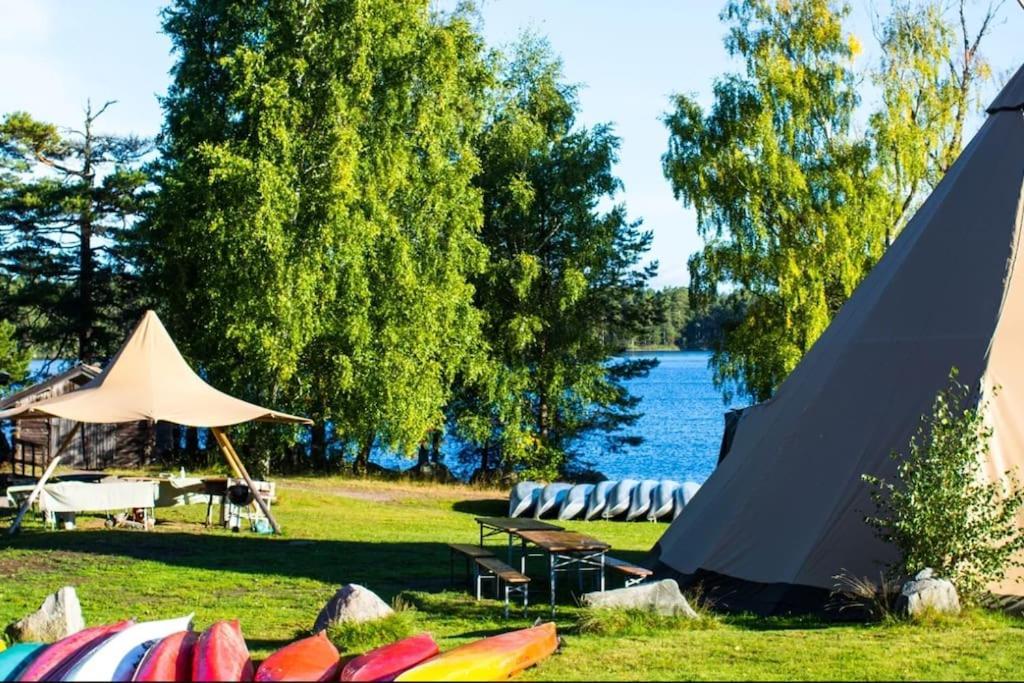 Stuga Gasstorp Hova Buitenkant foto